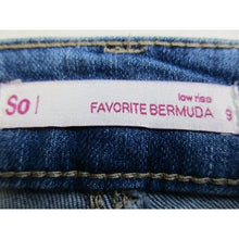 Load image into Gallery viewer, NEW SO Favorite Bermuda Womens Shorts Low Rise Stretch Denim Jorts - 28 **
